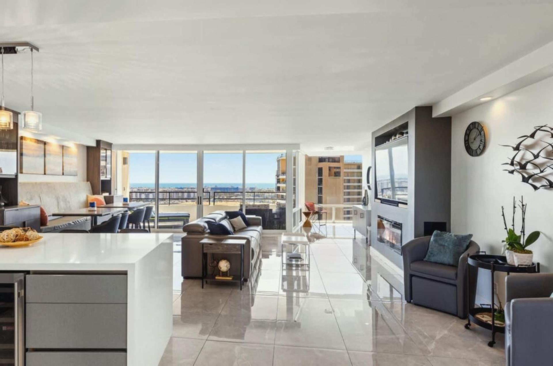Renovated 3-bedroom Marina
